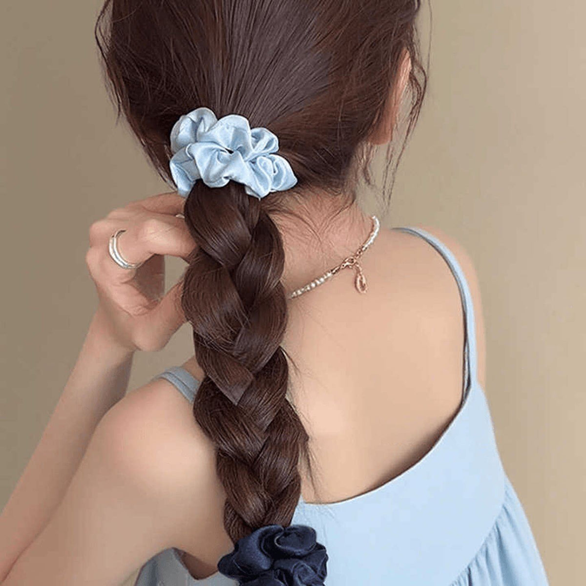 Elegant satin scrunchie for women, 2026 new model, versatile hair tie, high elasticity, durable, suitable for ponytails, hair accessory - image 3