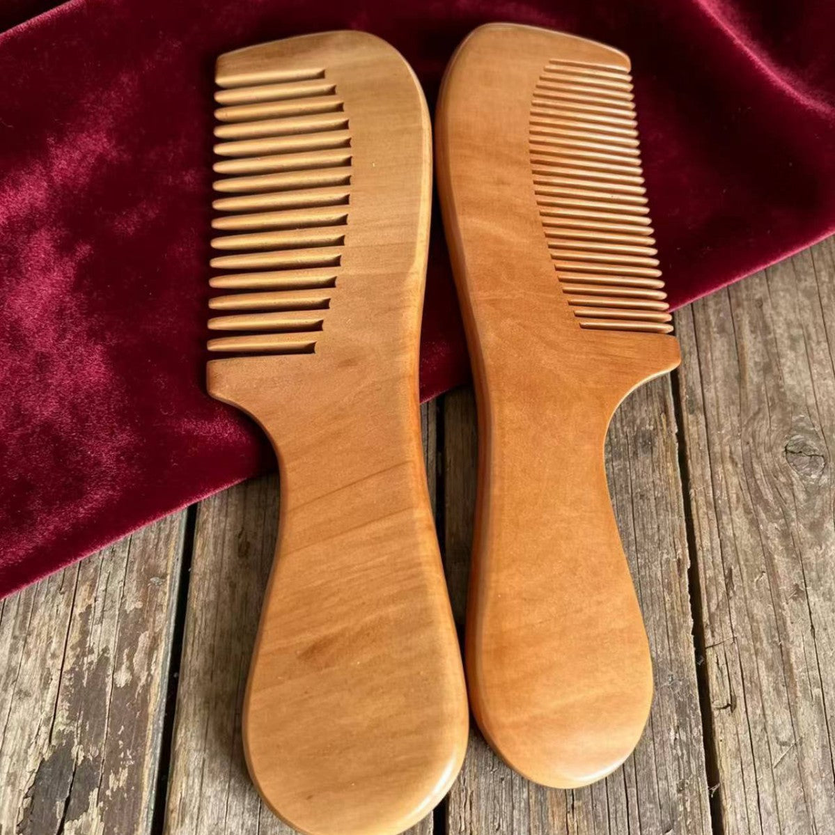Natural peach wood comb, anti-static, anti-hair loss, specially designed for long hair, household wide-tooth solid wood comb, unisex - image 4