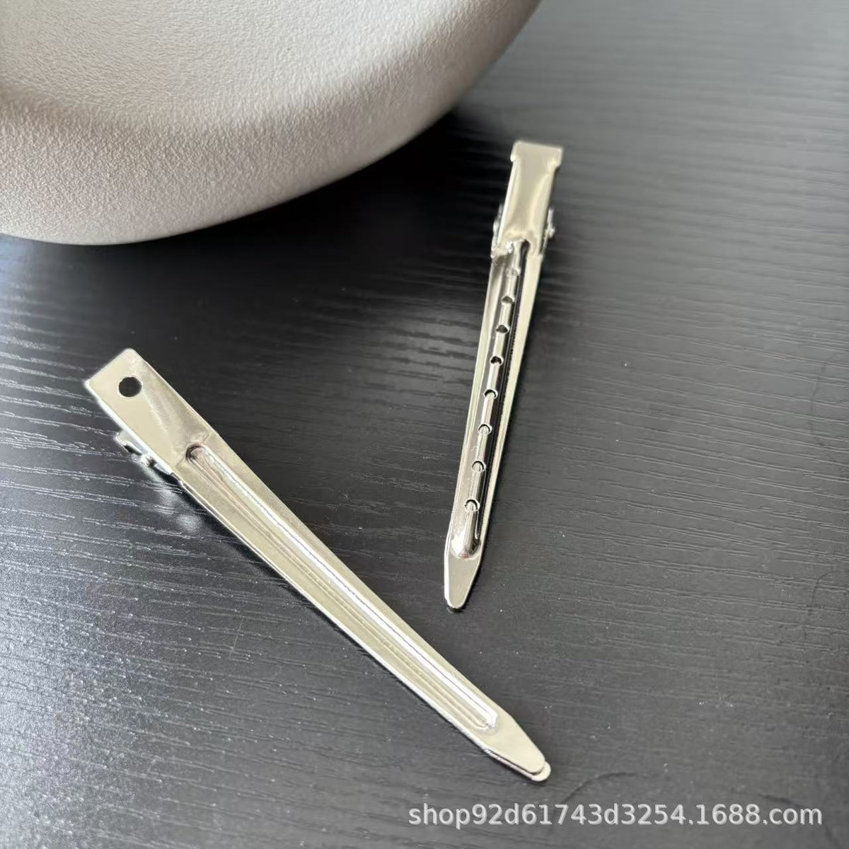 Stainless steel long-tipped hair clip for perming, dyeing, and hair styling, hairdressing clip, wholesale, sectioning and positioning, 3.5 single prong - image 3
