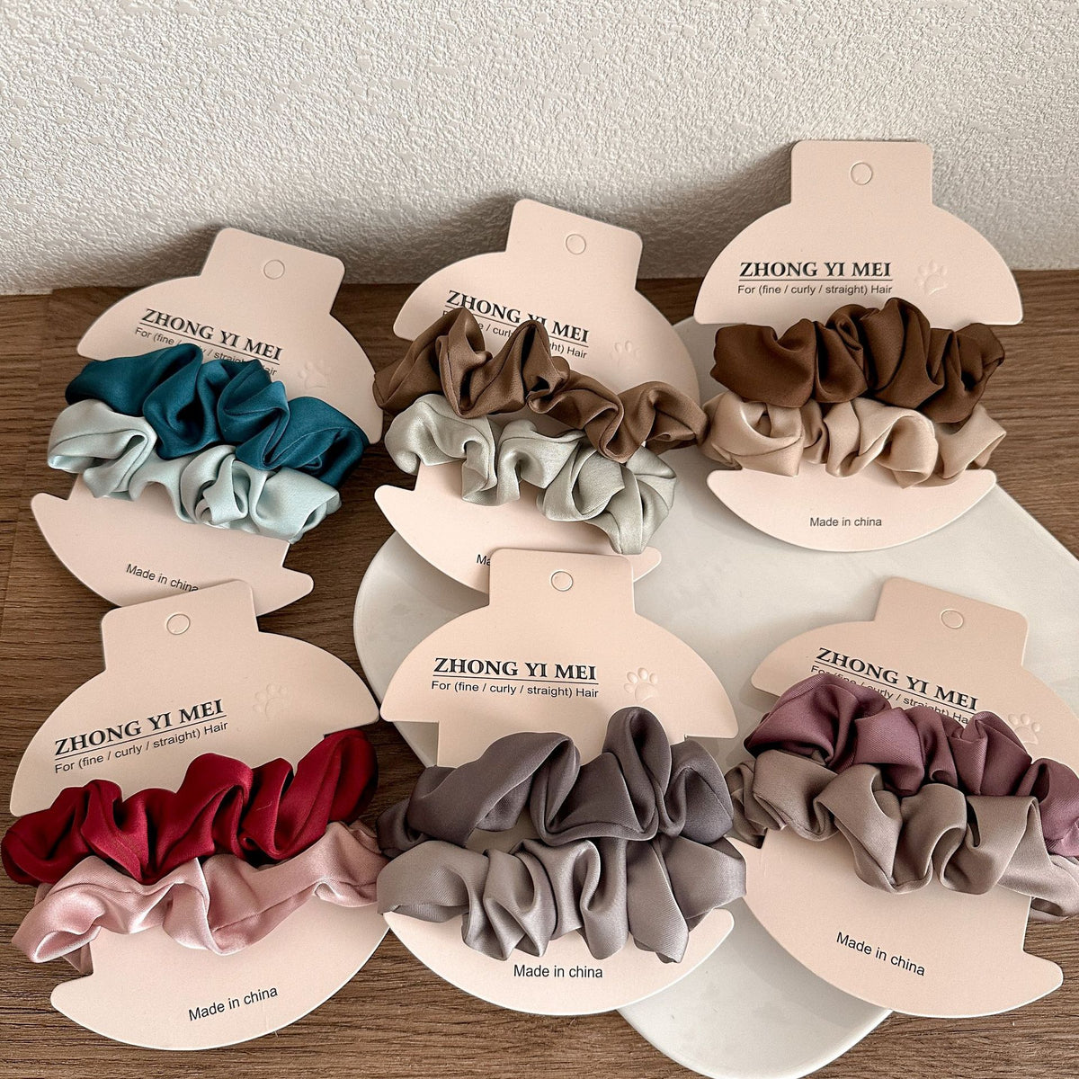 Pack of 2 High-End Large Intestine Rings, Silk Small Intestine Hair Rings, Korean Sweet and Simple Hair Accessories, Rubber Bands and Rubber Bands - image 1