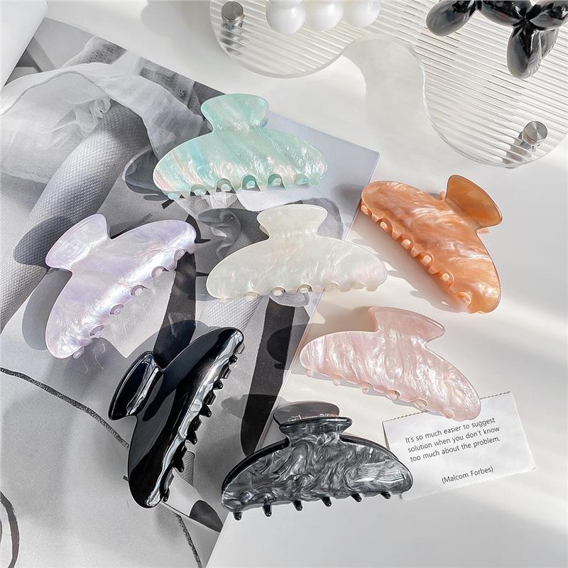 New Cross-border Acrylic Grab Clip Women's Korean-style All-match Fashion Hair Grab Jelly Color High-grade Hair Shark Clip Large - image 1