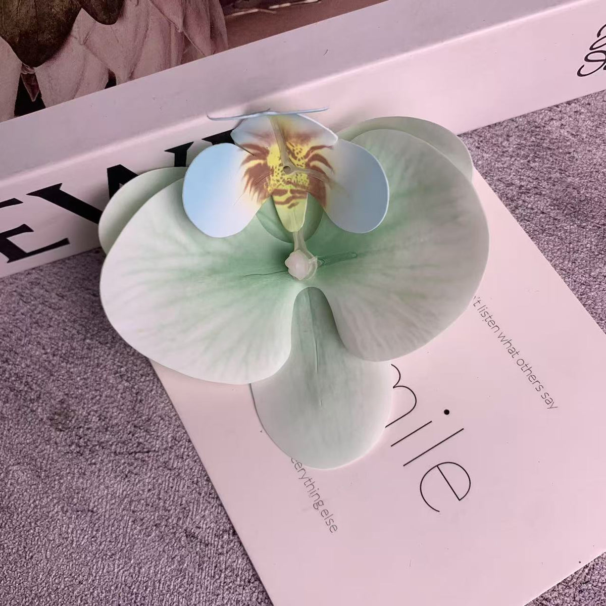 Net red Phalaenopsis flower head 3d printing film simulation diy hair card decorative flower 9cm hand gift candy box - image 2