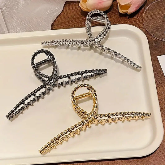 Fashion Metal Twist Shark Clip Simple Shark Clip Advanced Sense Ponytail Clip Cold Style Hairpin Light Luxury Large Hair Accessories - image 1