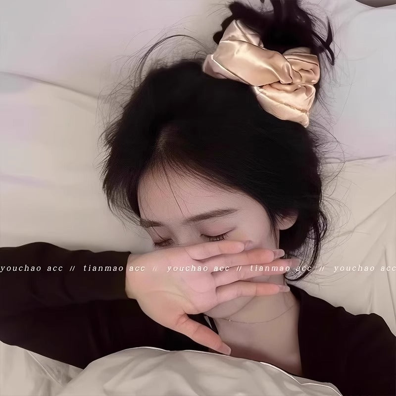 Liu Yifei's Same Style Satin Pillow Hair Tie, Silk Sleep Headband, Girl's Bun Hair Accessory, Hair Rope, Rubber Band - image 2