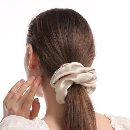 19 Mumi Silk Scrunchie 6cm Does Not Hurt Hair, High-End Silk Headwear Korean Style 100 Silk Scrunchie - image 5