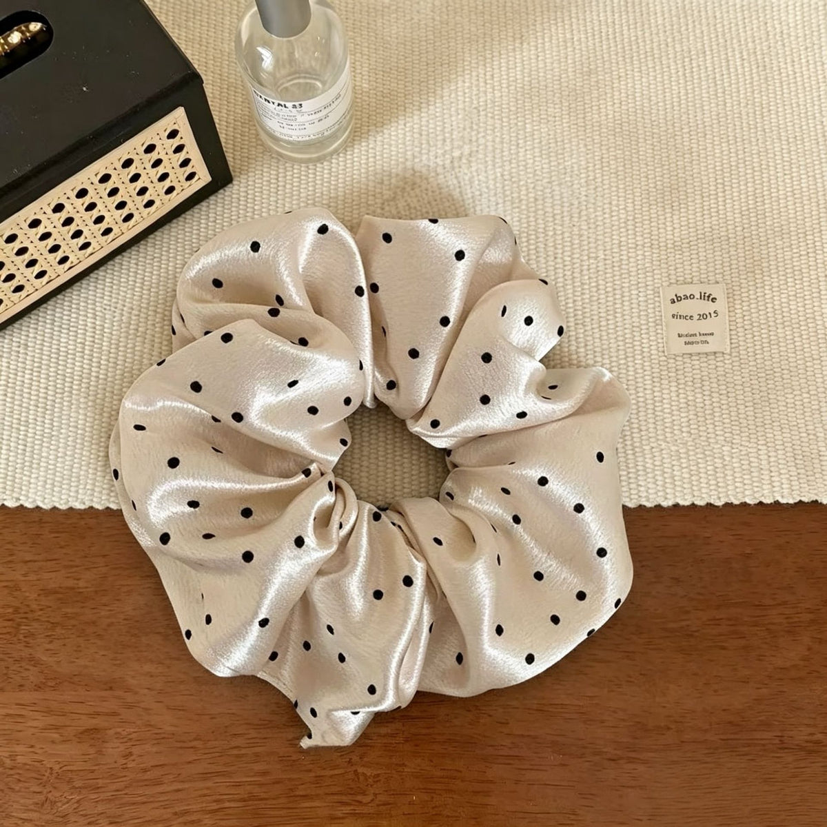 2025 Early Spring Sea Salt Blue High-End Scrunchie, Brightening Lazy Style Hair Tie, New Accessory Scrunchie - image 3