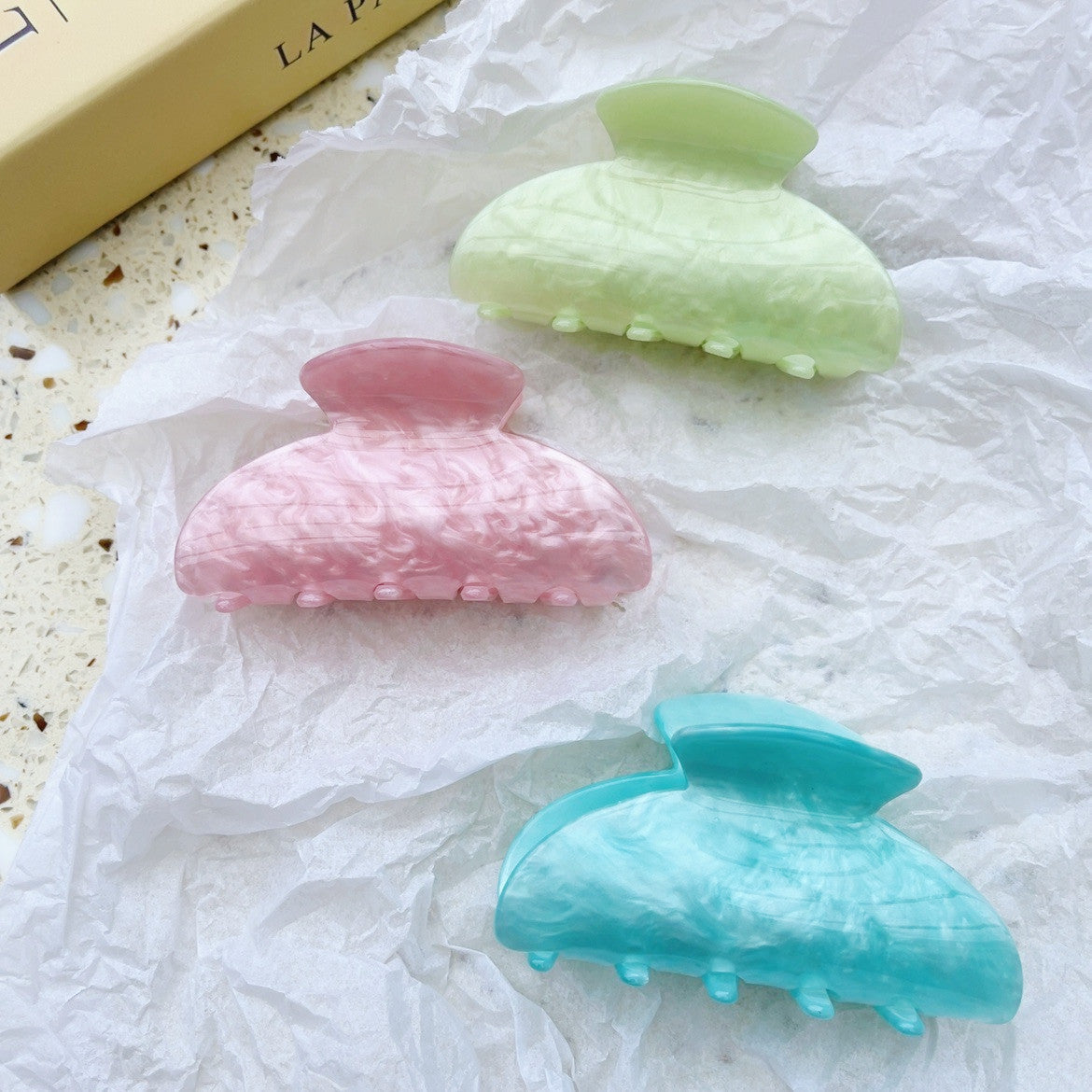 Factory Direct Sales Cross-Border European and American Acrylic Grippers Simple Ins Headwear Marble Pattern High-End Shark Hair Clip - image 3